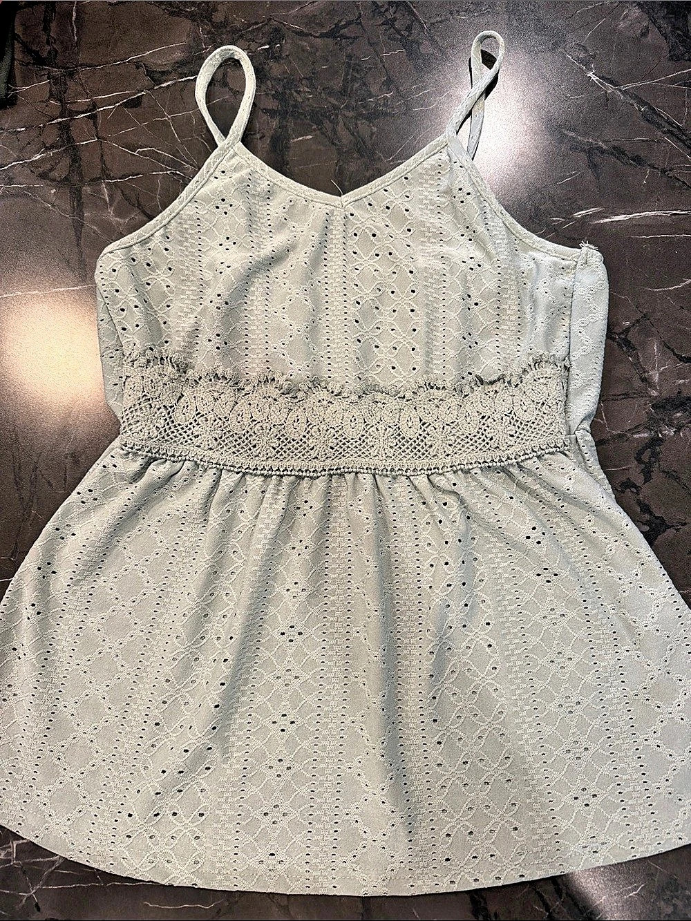 Embroidery Tank Top in Green